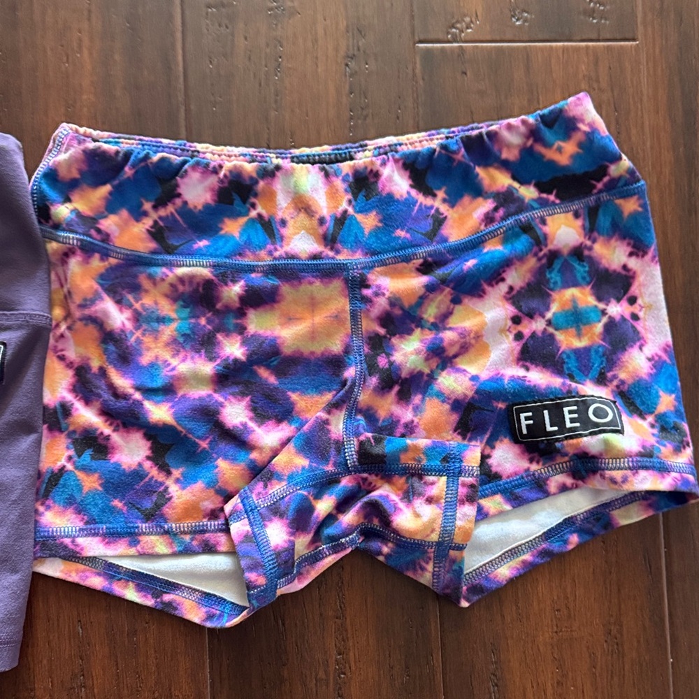 FLEO Purple and Tie-Dye Shorts Set - Picture 2 of 4